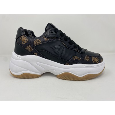 HAPPY3 - Scarpe - Guess