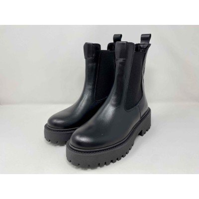 3008 - Scarpe - Tuka V.